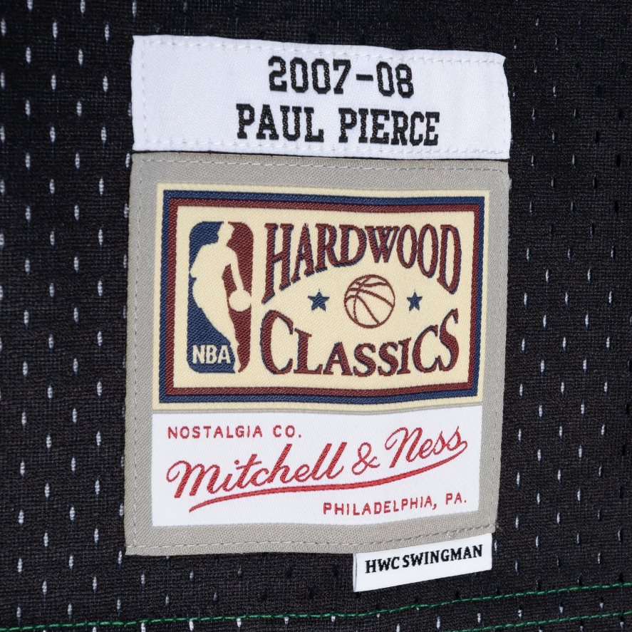 Boston Celtics paul pierce mitchell & ness negro/kelly verde hardwood classics split swingman jersey 6L080N373 NBA